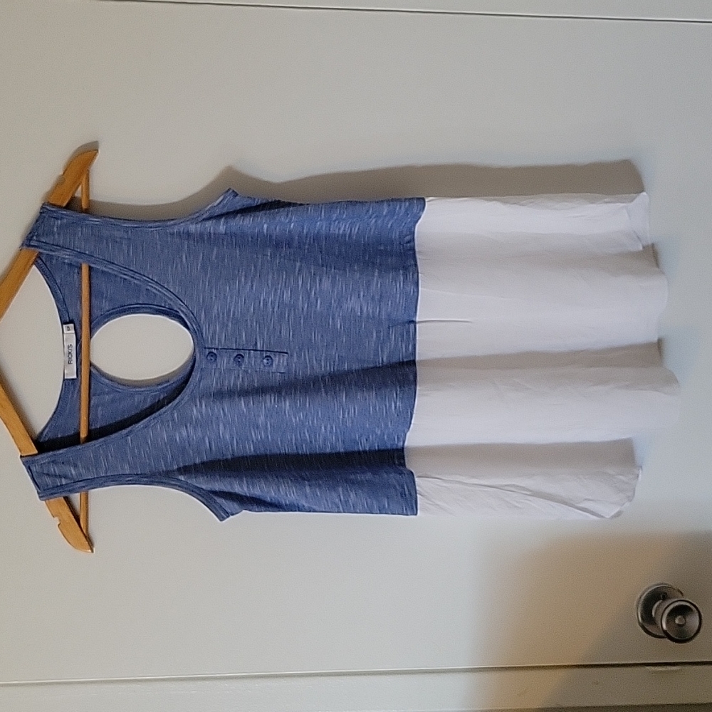 RICKI'S~ Sleeveless Top, M